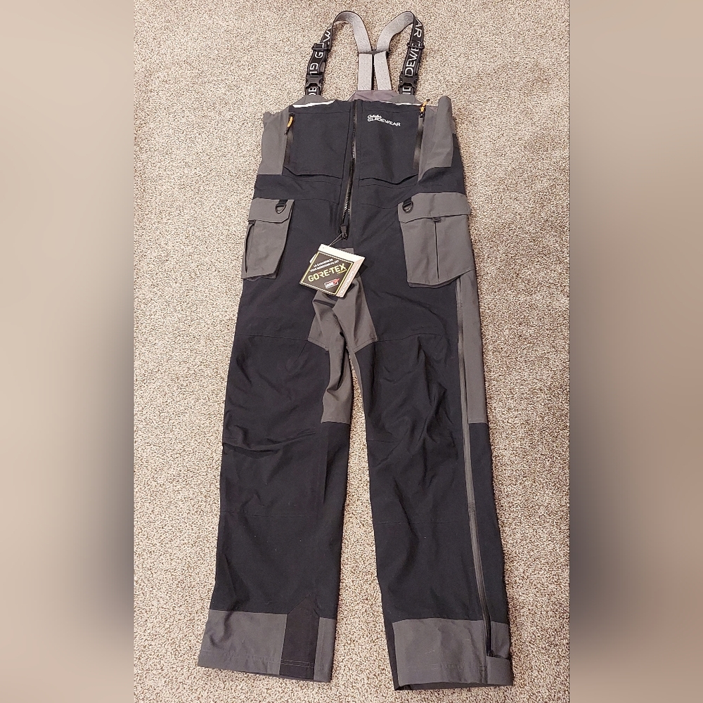 Cabela's Guidewear Xtreme Bib Medium